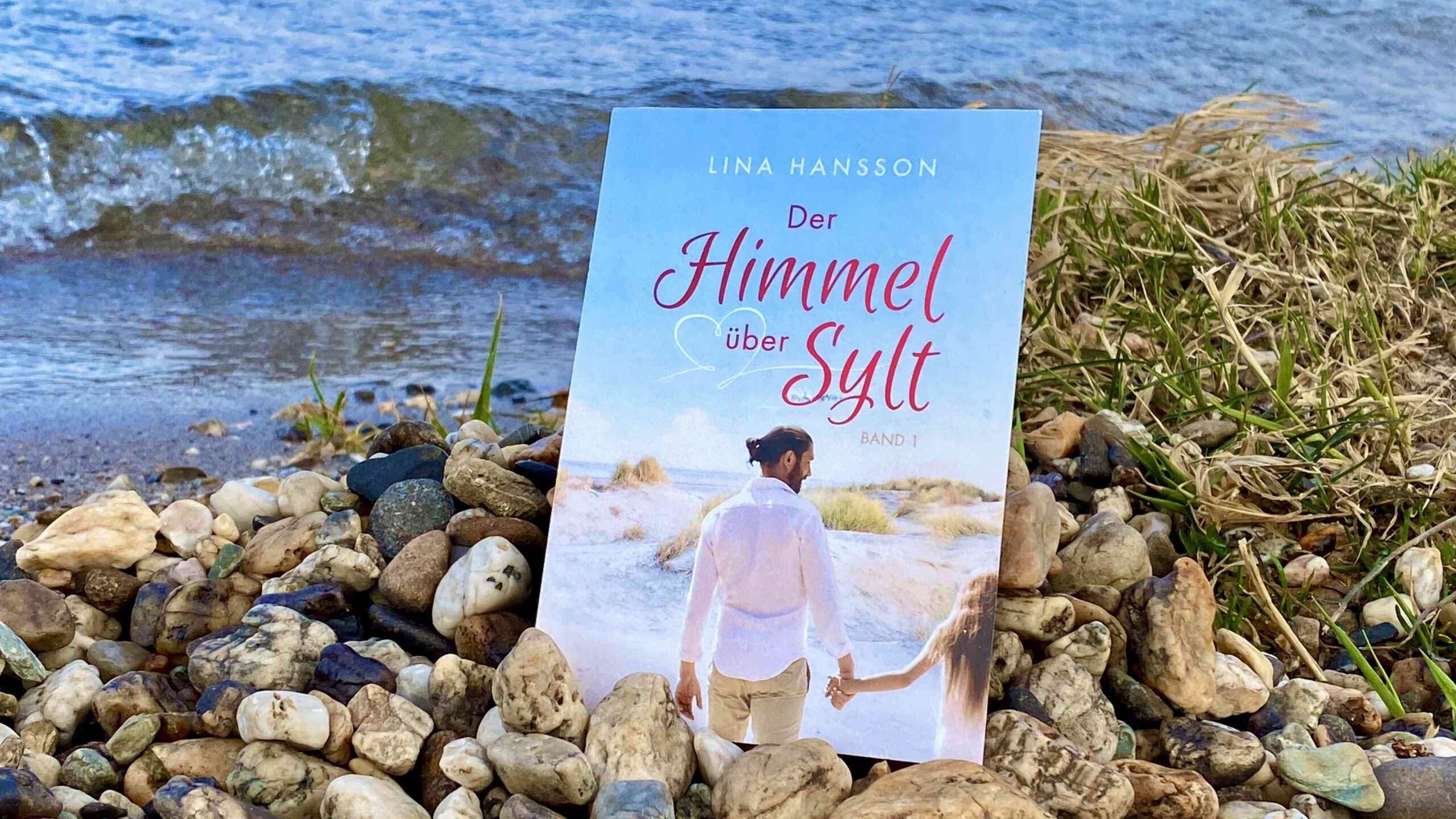 Read more about the article „Der Himmel über Sylt“ von Lina Hansson